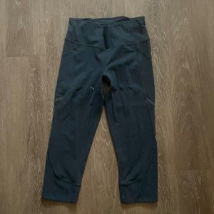 Lululemon Cropped Leggings